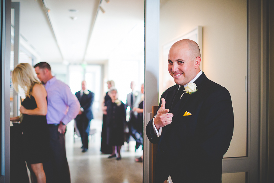 Fayetteville Arkansas Wedding Photographer in NWA - Wedding at 21c Bentonville - lissachandler.com