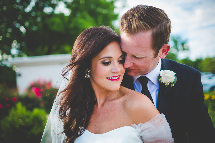 Fayetteville Arkansas Wedding Photographer in NWA - Wedding at 21c Bentonville - lissachandler.com