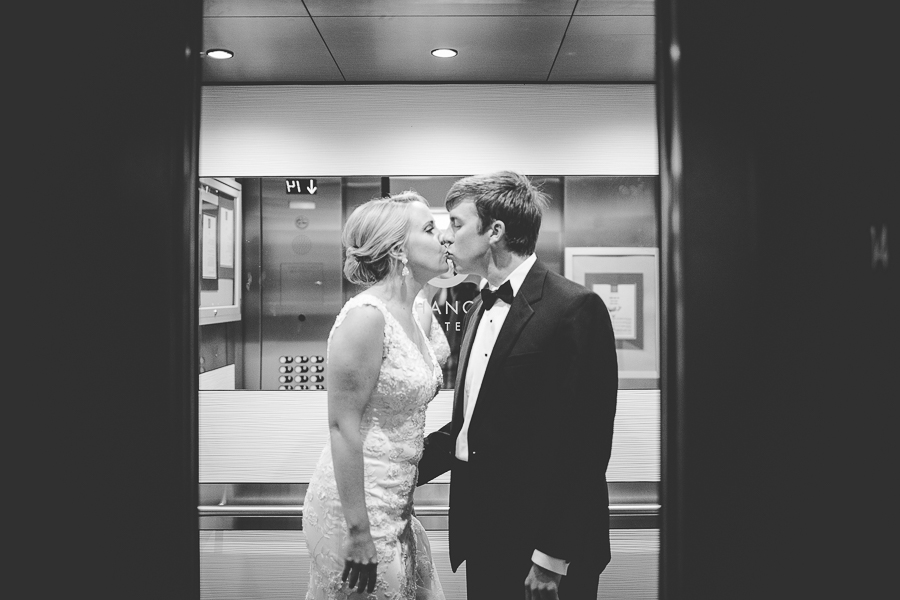 Fayetteville Arkansas Wedding Photographer in Northwest Arkansas - lissachandler.com