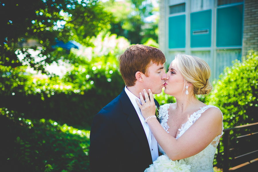 Fayetteville Arkansas Wedding Photographer in Northwest Arkansas - lissachandler.com