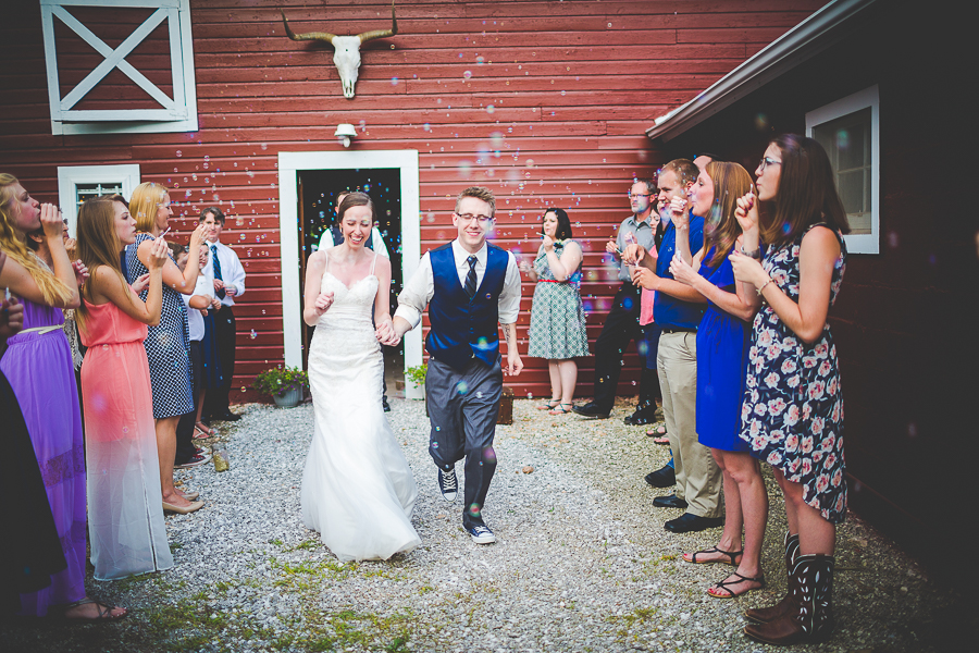 Rogers Arkansas Wedding Photography, Green Acres Wedding Venue NWA, Lissa Chandler, lissachandler.com