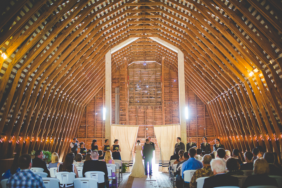 Rogers Arkansas Wedding Photography, Green Acres Wedding Venue NWA, Lissa Chandler, lissachandler.com