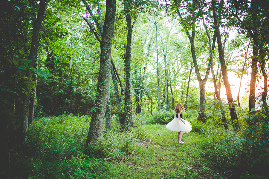 Senior Photographer in Bentonville Arkansas lissachandler.com