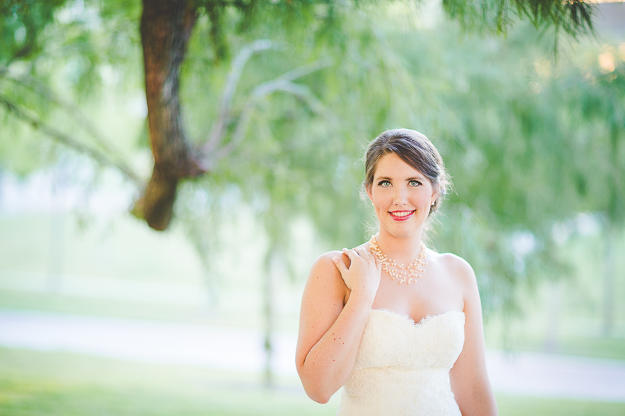 Northwest Arkansas Wedding Photographer, September Bridals, Creative Wedding Photographer in Arkansas, lissachandler.com
