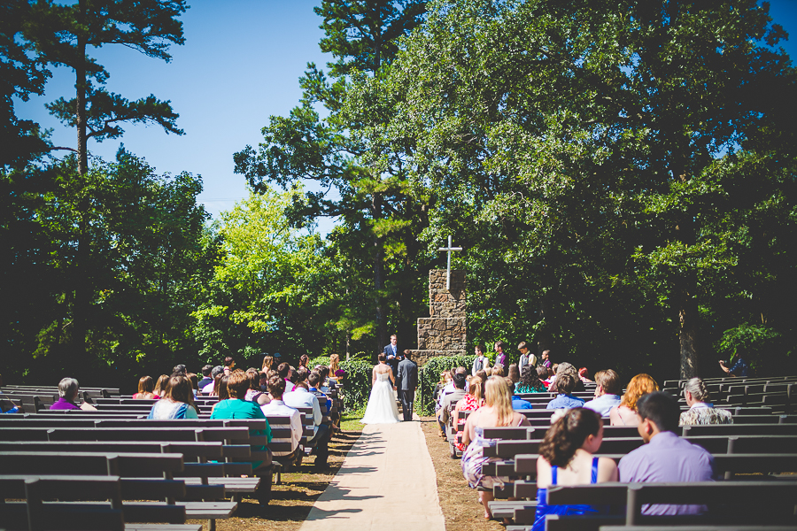 Fayetteville AR Wedding Photographer - Mt Sequoyah Wedding in NWA, lissachandler.com