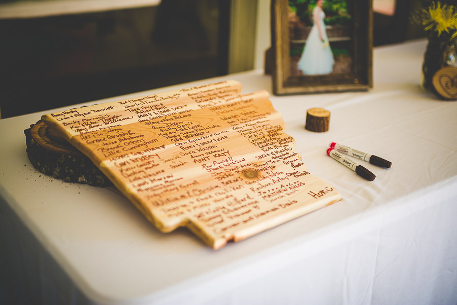 Fayetteville AR Wedding Photographer - Mt Sequoyah Wedding in NWA, lissachandler.com