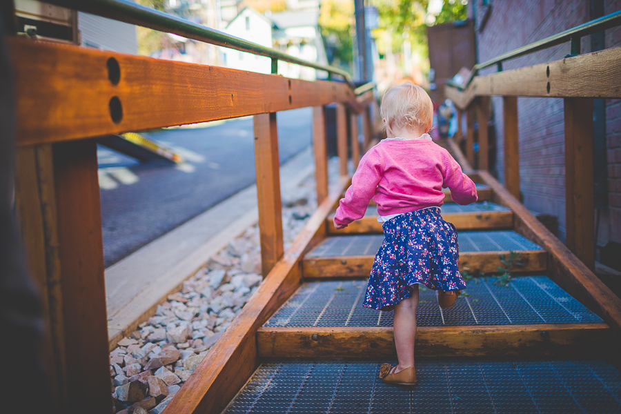 Family Photographer in Northwest Arkansas - Fayetteville Family Photographer-1 Lifestyle Family Photographer in Fayetteville AR, NWA Family Photographer, © Lissa Chandler , lissachandler.com