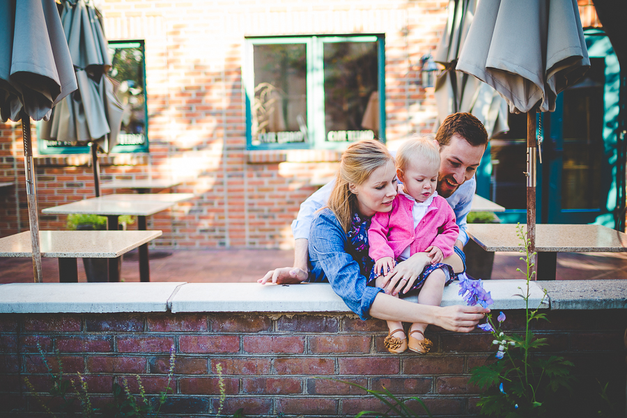 Family Photographer in Northwest Arkansas - Fayetteville Family Photographer-7 Lifestyle Family Photographer in Fayetteville AR, NWA Family Photographer, © Lissa Chandler , lissachandler.com