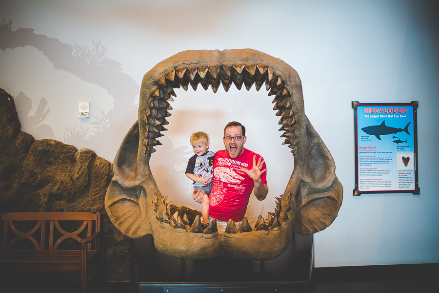 Northwest Arkansas Photographer in Bentonville, Arkansas Wedding and Senior Portrait Photographer, lissachandler.com , Loveland Aquarium