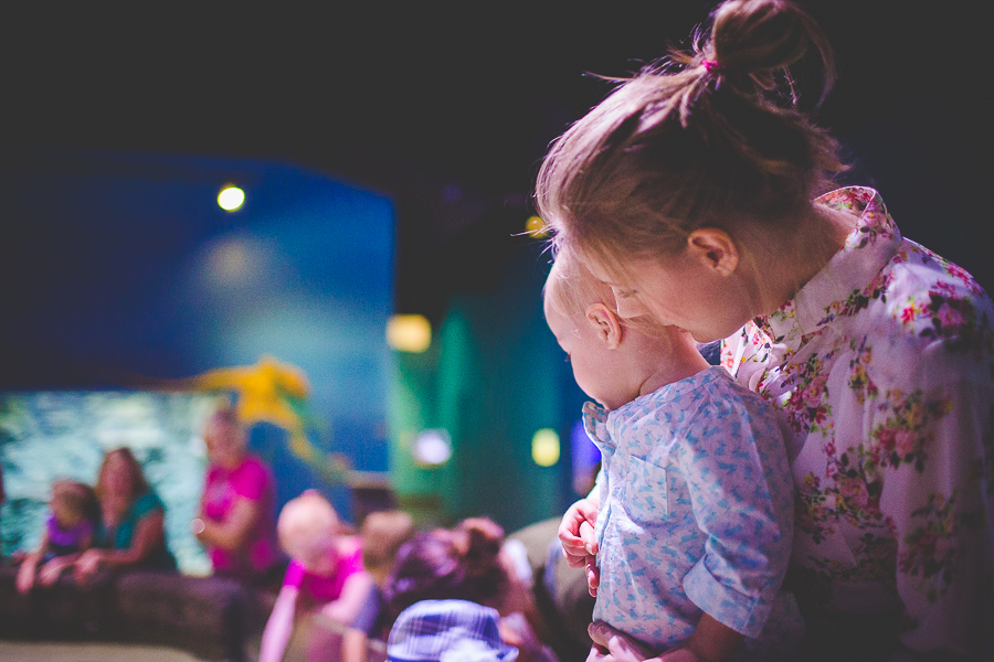 Northwest Arkansas Photographer in Bentonville, Arkansas Wedding and Senior Portrait Photographer, lissachandler.com , Loveland Aquarium