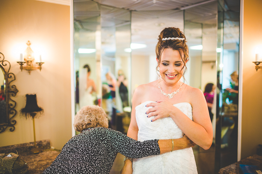 Bentonville Arkansas Wedding Photographer, Indoor Wedding on Rainy Day, lissachandler.com