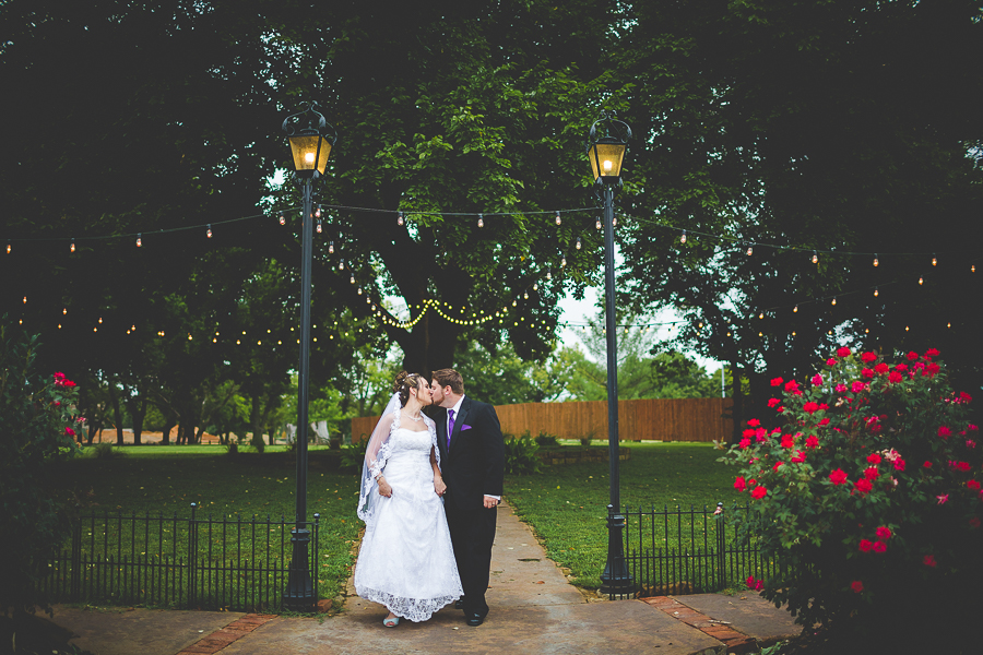Bentonville Arkansas Wedding Photographer, Indoor Wedding on Rainy Day, lissachandler.com