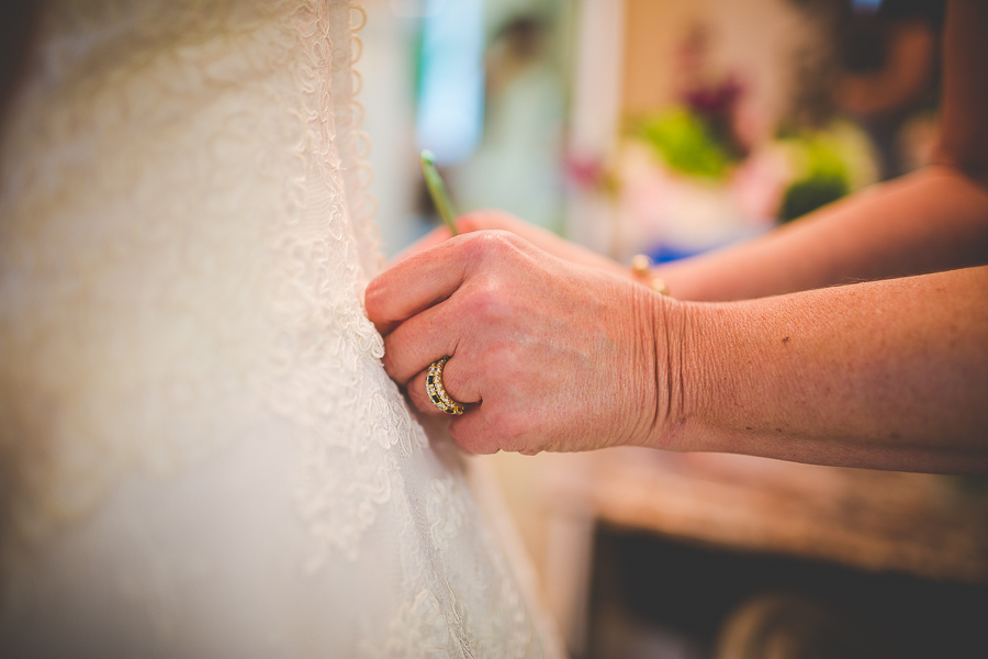 Bentonville Arkansas Wedding Photographer - Unique Wedding Photographer NWA - lissachandler.com