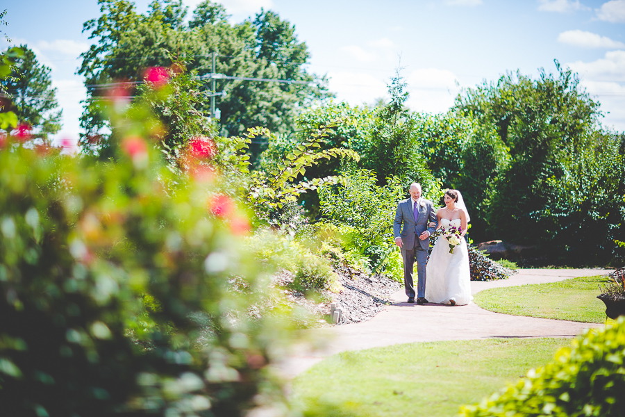 Bentonville Arkansas Wedding Photographer - Unique Wedding Photographer NWA - lissachandler.com