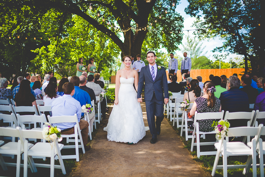 Bentonville Arkansas Wedding Photographer - Unique Wedding Photographer NWA - lissachandler.com