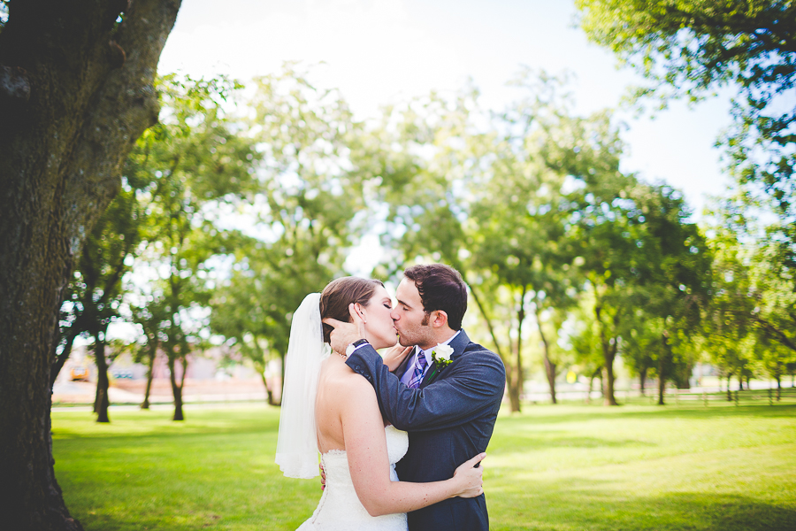 Bentonville Arkansas Wedding Photographer - Unique Wedding Photographer NWA - lissachandler.com