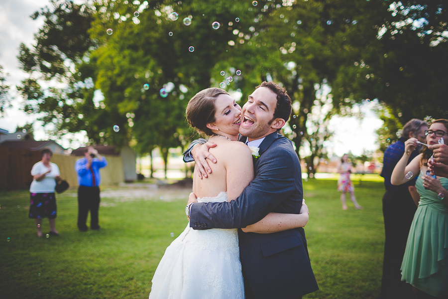 Bentonville Arkansas Wedding Photographer - Unique Wedding Photographer NWA - lissachandler.com