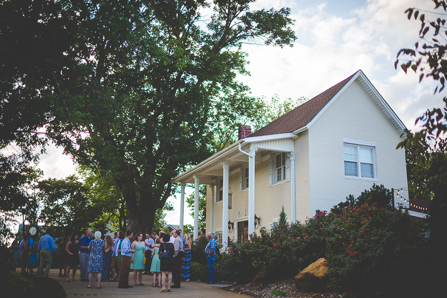 Bentonville Arkansas Wedding Photographer - Unique Wedding Photographer NWA - lissachandler.com