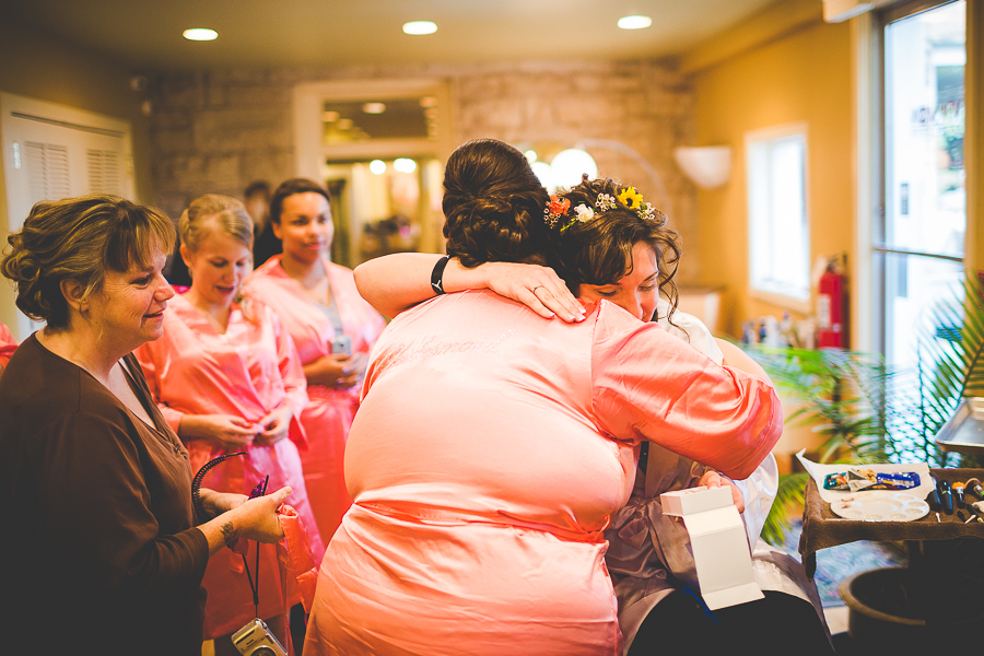 Bentonville Wedding Photographer, Wedding at Thorncrown Chapel, lissachandler.com