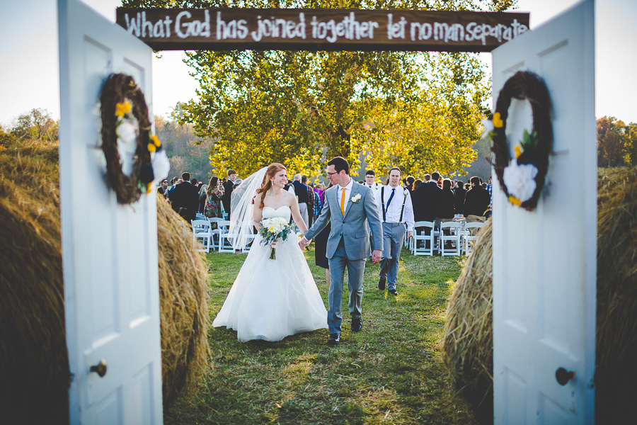 Outdoor Fall Wedding in November, Bentonville Wedding Photographer, © Elisabeth Chandler, lissachandler.com