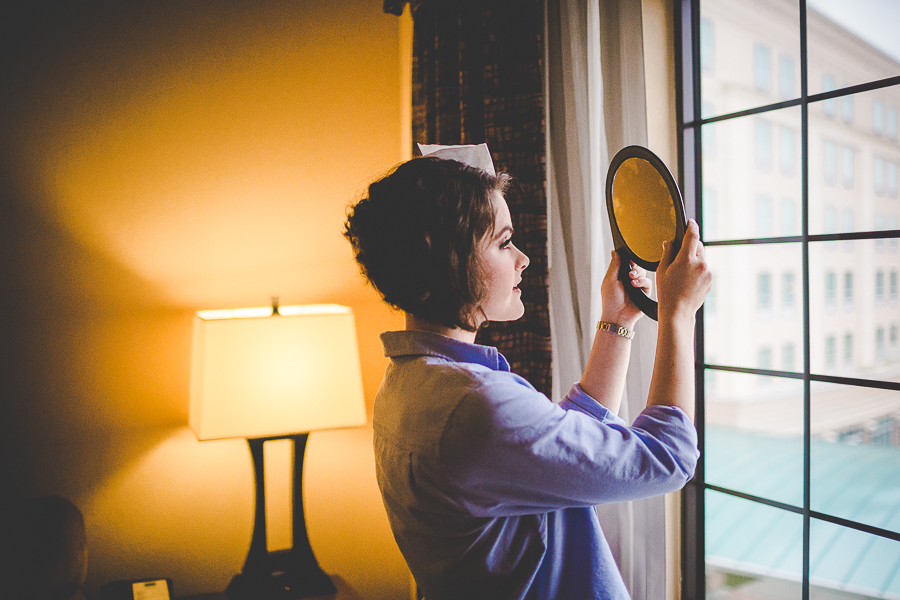 Northwest Arkansas Wedding Photographer - Celeste and Lucas at the Grand 117 in Rogers - lissachandler.com -3 bride looking in mirror, getting ready photographs in a hotel, arkansas wedding photographer, lissachandler.com