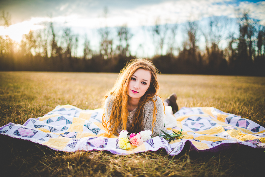 lissachandler.com, fayetteville senior photographer, unique senior portraits, lissa chandler