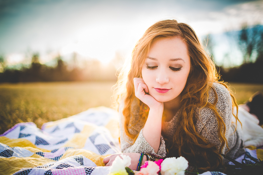 lissachandler.com, fayetteville senior photographer, unique senior portraits, lissa chandler