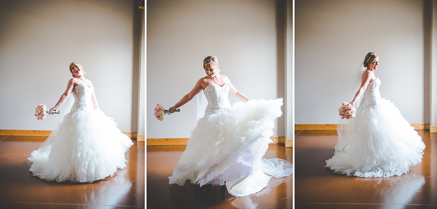 pink and gold rusting wedding in winter, no snow winter wedding, bentonville photographer