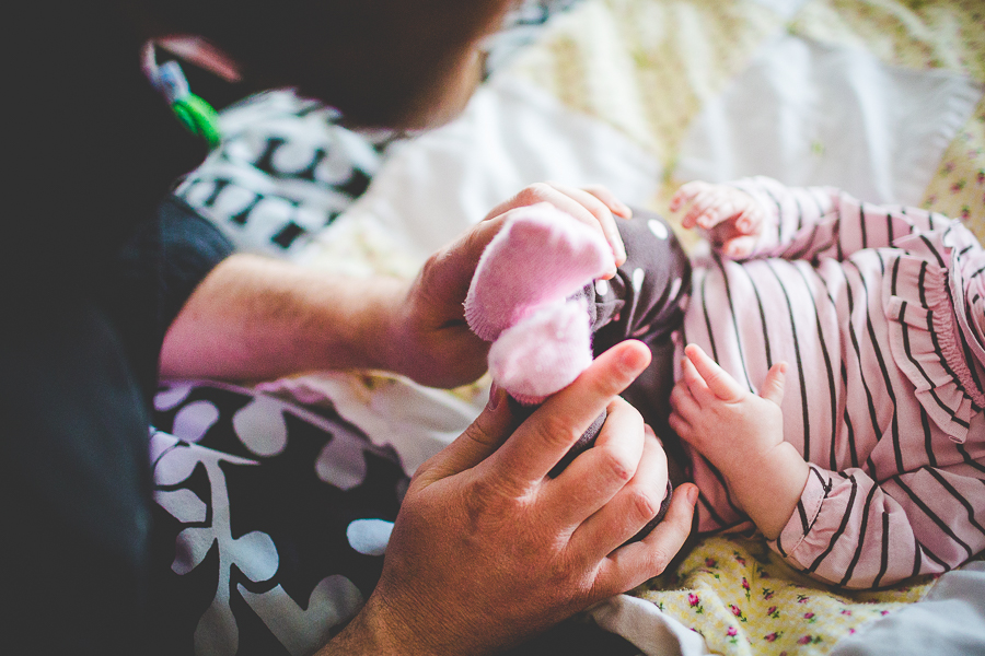 Lifestyle Newborn Session Northwest Arkansas - NWA Baby Photographer - lissachandler.com