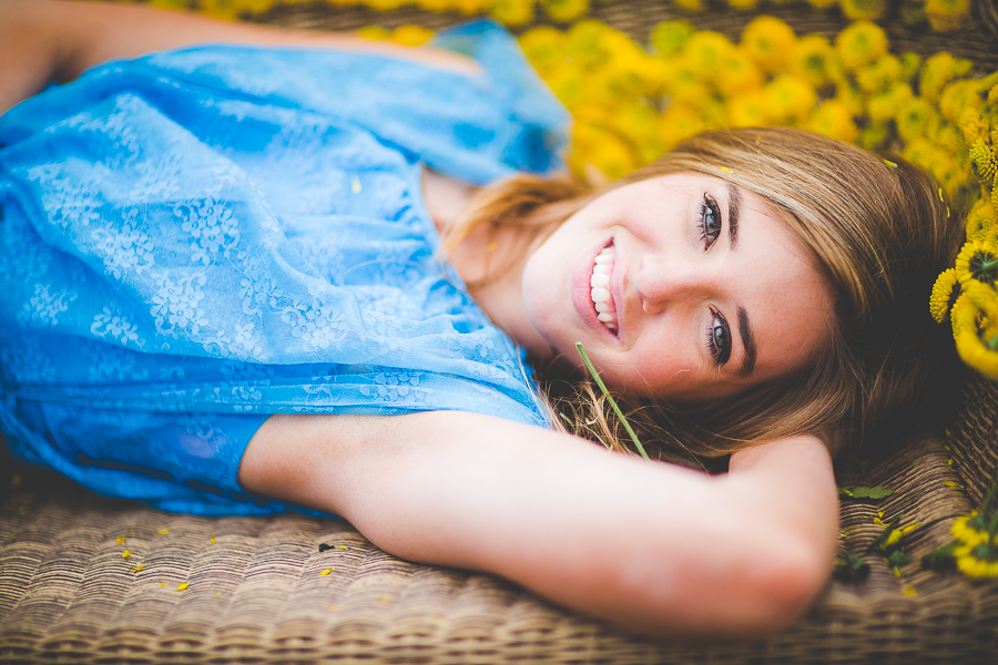 Senior Photographer in Bentonville AR, Casual Senior Photographs, lissachandler.com