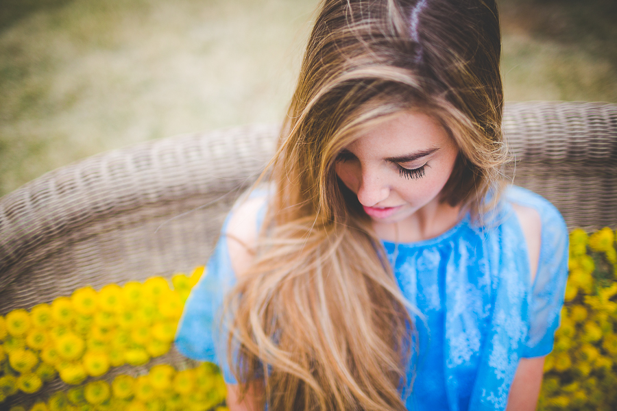 Senior Photographer in Bentonville AR, Casual Senior Photographs, lissachandler.com