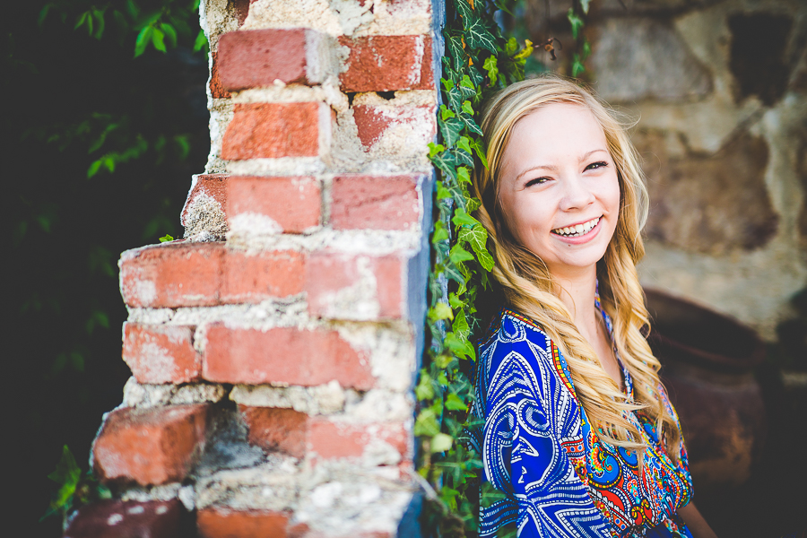 Lauren - Northwest Arkansas Senior Photographer in Fayetteville - lissachandler.com -1 Fayetteville Arkansas Senior Photographer Lissa Chandler, lissachandler.com