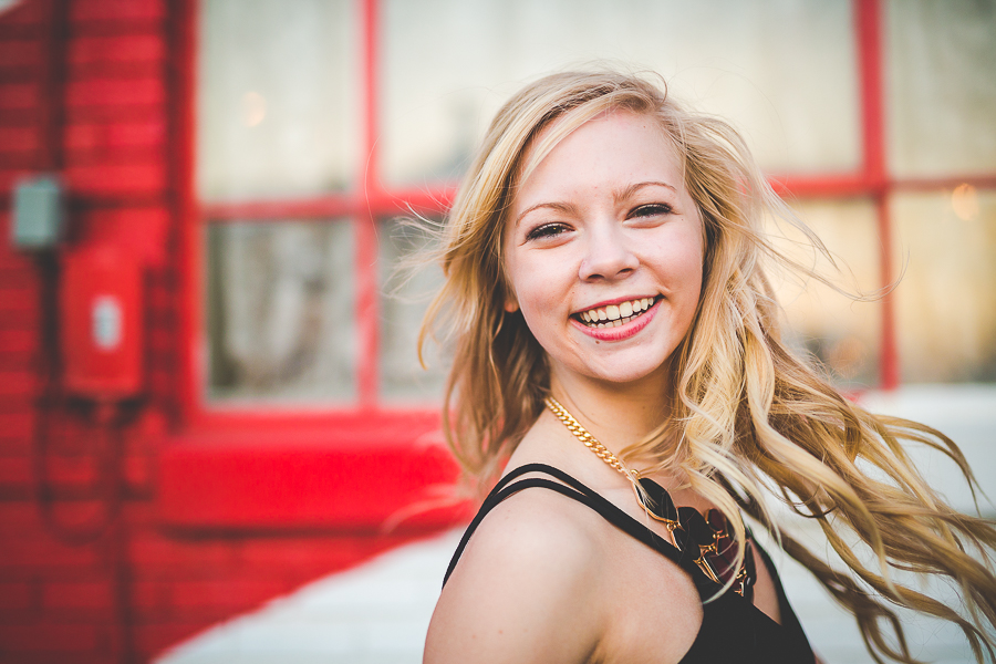 Lauren - Northwest Arkansas Senior Photographer in Fayetteville - lissachandler.com -6 Fayetteville Arkansas Senior Photographer Lissa Chandler, lissachandler.com