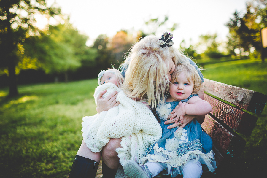 Fayetteville AR Family Photographer, Spring Family Portraits, lissachandler.com