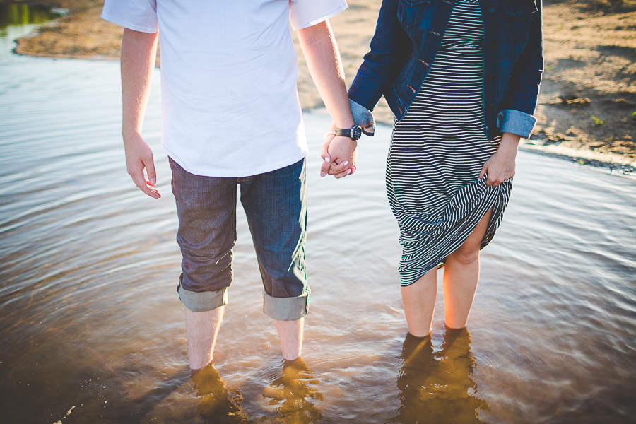 Wedding Photographer in Arkansas - Ashley and Joe - Best Wedding Photographers Fayetteville - lissachandler.com -12 Northwest Arkansas Wedding Photographer, Happy Wedding Photographs, lissachandler.com