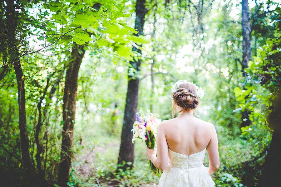 Shae - Southern Wedding Photographer in Arkansas - lissachandler.com -4 Southern Bridal Session in Arkansas | Fayetteville Wedding Photographer