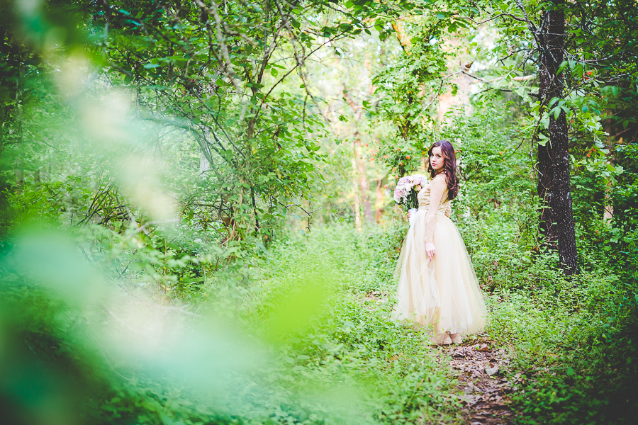 Madison - Summer Bridal Session in Arkansas - NWA Photographer -2 Wedding Photographer in Fayetteville AR, Creative Southern Wedding Photographer, lissachandler.com