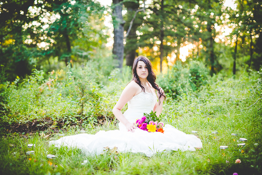 Wedding Photographer in Arkansas, Simple Summer Bridal Session, lissachandler.com