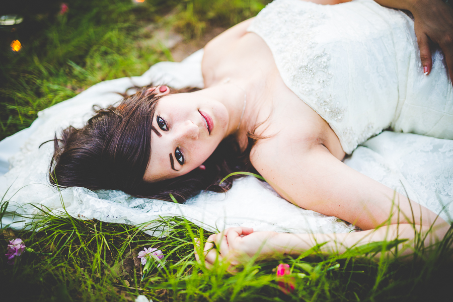 Wedding Photographer in Arkansas, Simple Summer Bridal Session, lissachandler.com