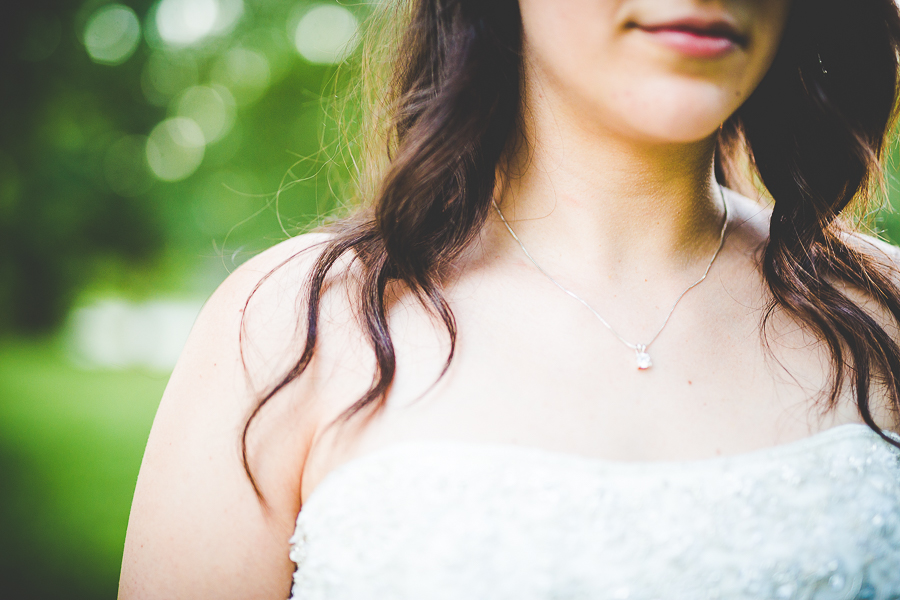 Wedding Photographer in Arkansas, Simple Summer Bridal Session, lissachandler.com