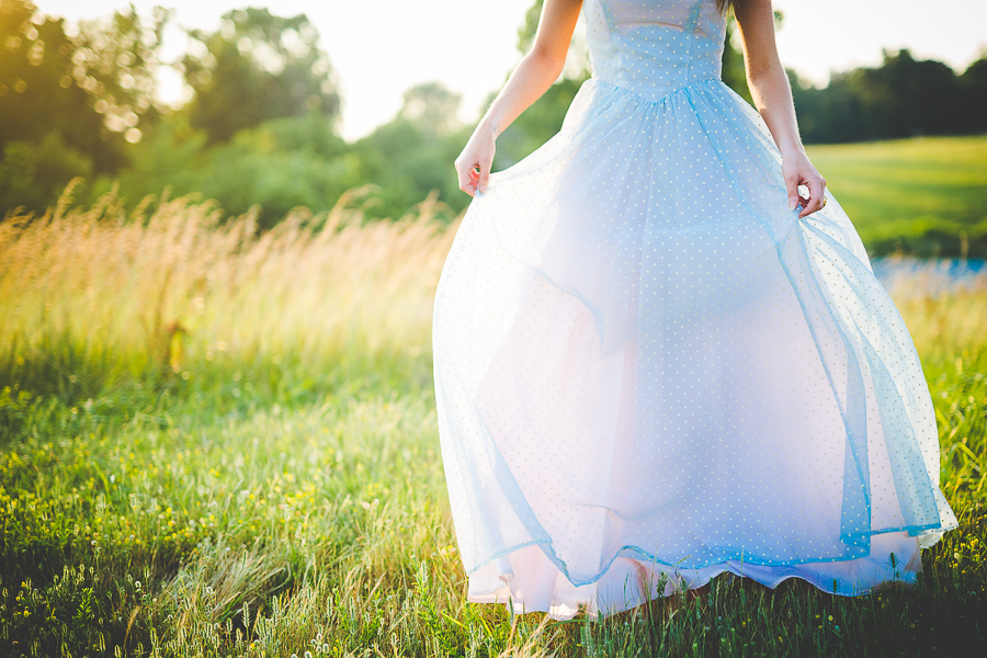 Northwest Arkansas Wedding Photographer - Unique Bridals with Blue Dress - Hilary - lissachandler.com -5