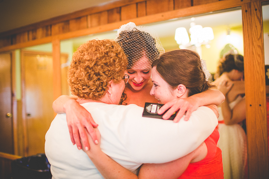 Arkansas Photographer in Fayetteville, AR Weddings, lissachandler.com