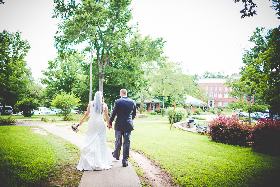 Northwest Arkansas Wedding Photographer in Fayetteville, lissachandler.com