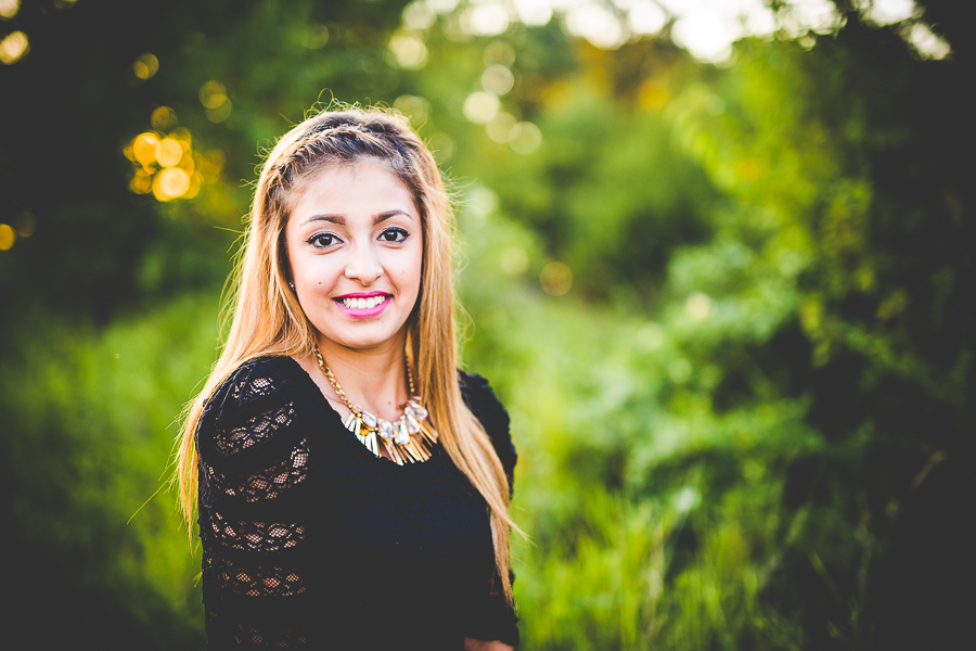 Senior Photographer in Northwest Arkansas - Yajaira-2