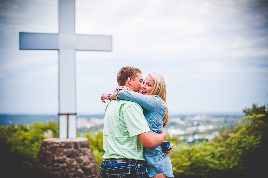 Wedding Photographer in Fayetteville, lissachandler.com