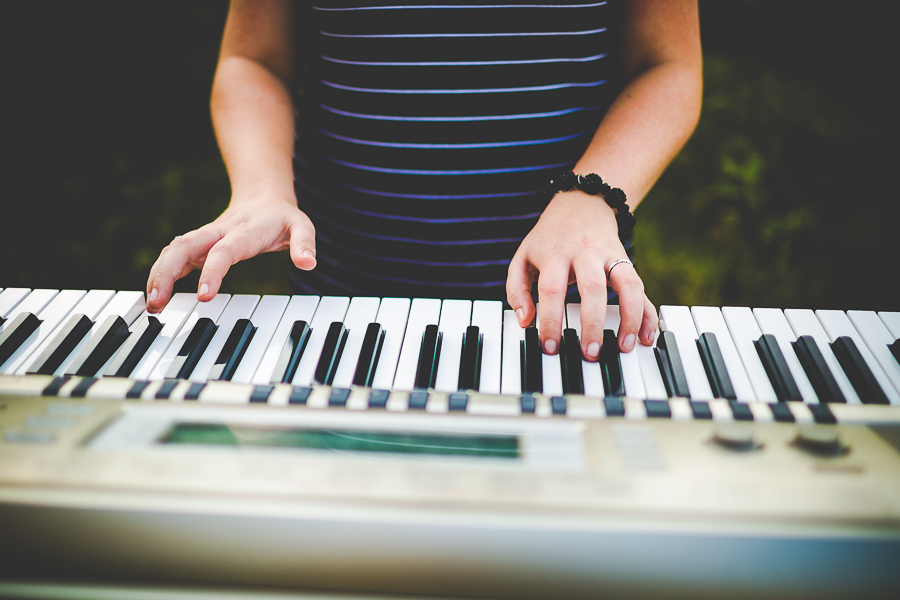 NWA Senior Photographer in Bentonville - lissachandler.com