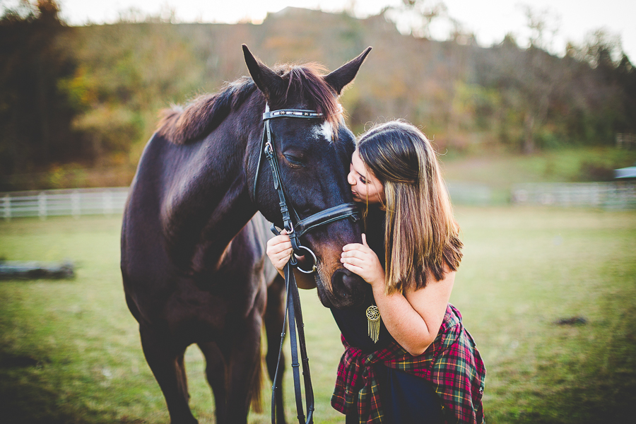 Northwest Arkansas Photographer in Fayetteville - Senior Photography