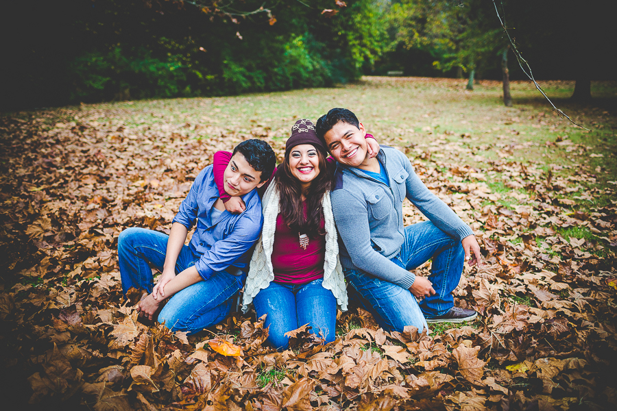 Salina - Family Photographs in Fayetteville -2 Fun Family Photographs in Northwest Arkansas - lissachandler.com