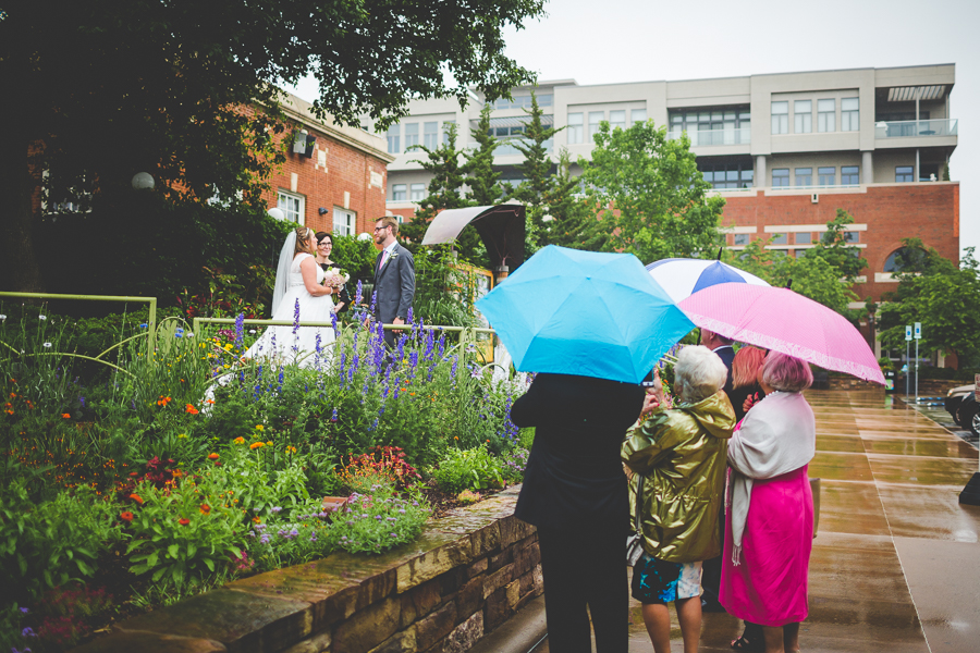 Elopement on Fayetteville Square - NWA Wedding Photogrpaher - lissachandler.com-12 Rainy Elopement in Fayetteville, lissachandler.com