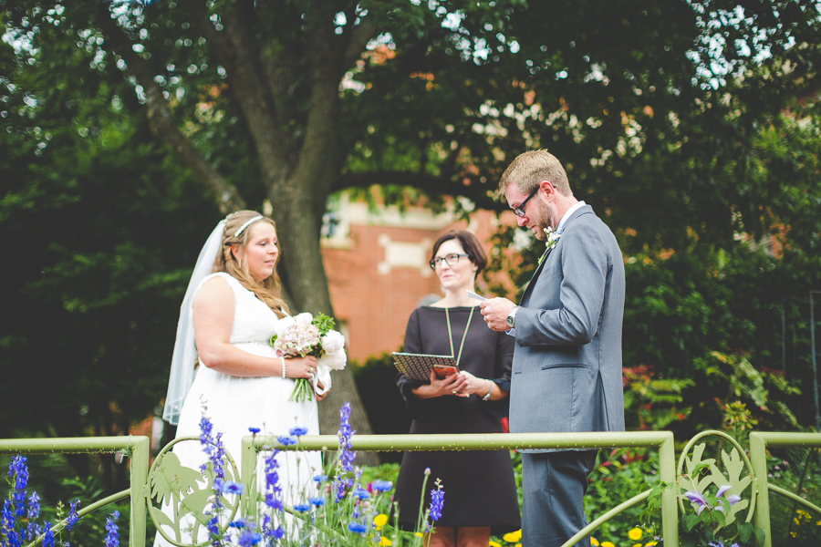 Rainy Elopement in Fayetteville, lissachandler.com